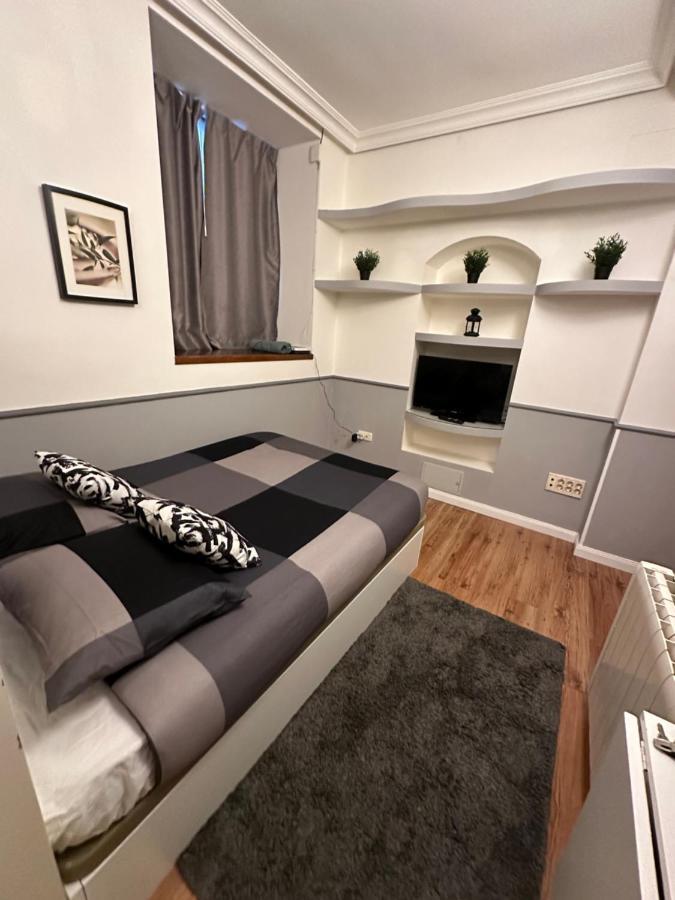 Petit House City Center 马德里 外观 照片